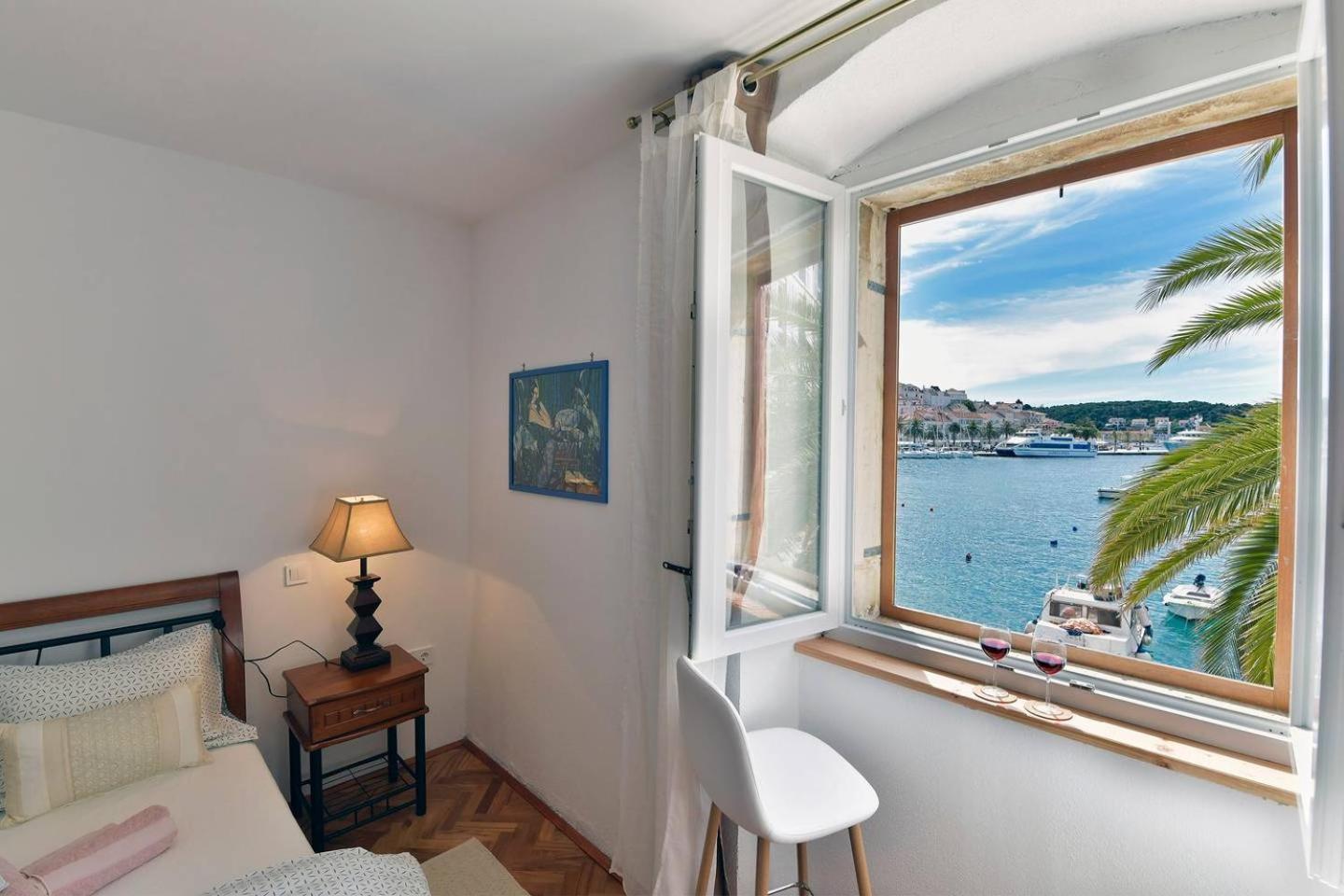 Harmony Room With A Magical Seaview Хвар Екстериор снимка